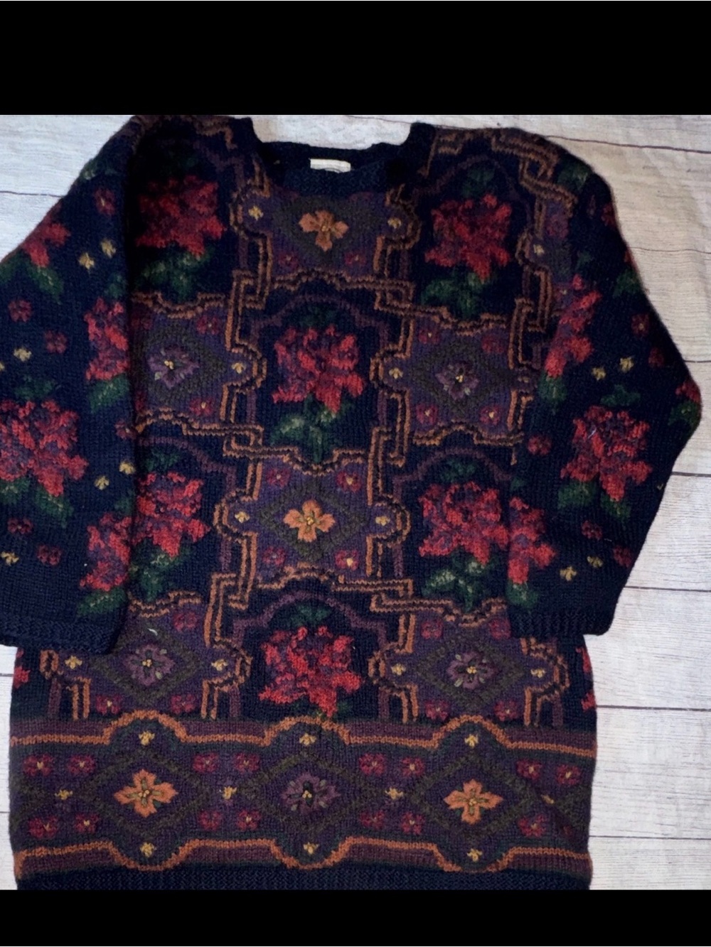 Vintage Laura Ashley Floral Tapestry Embroidered 100% Wool Tunic Sweater Size S